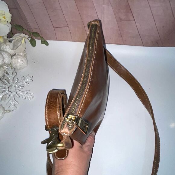 UNOETH Leather Crossbody Brown Small - Picture 5 of 10